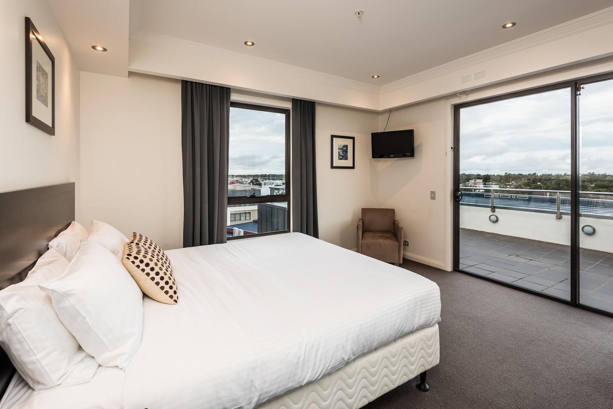 The Esplanade Resort And Spa Lakes Entrance Dış mekan fotoğraf